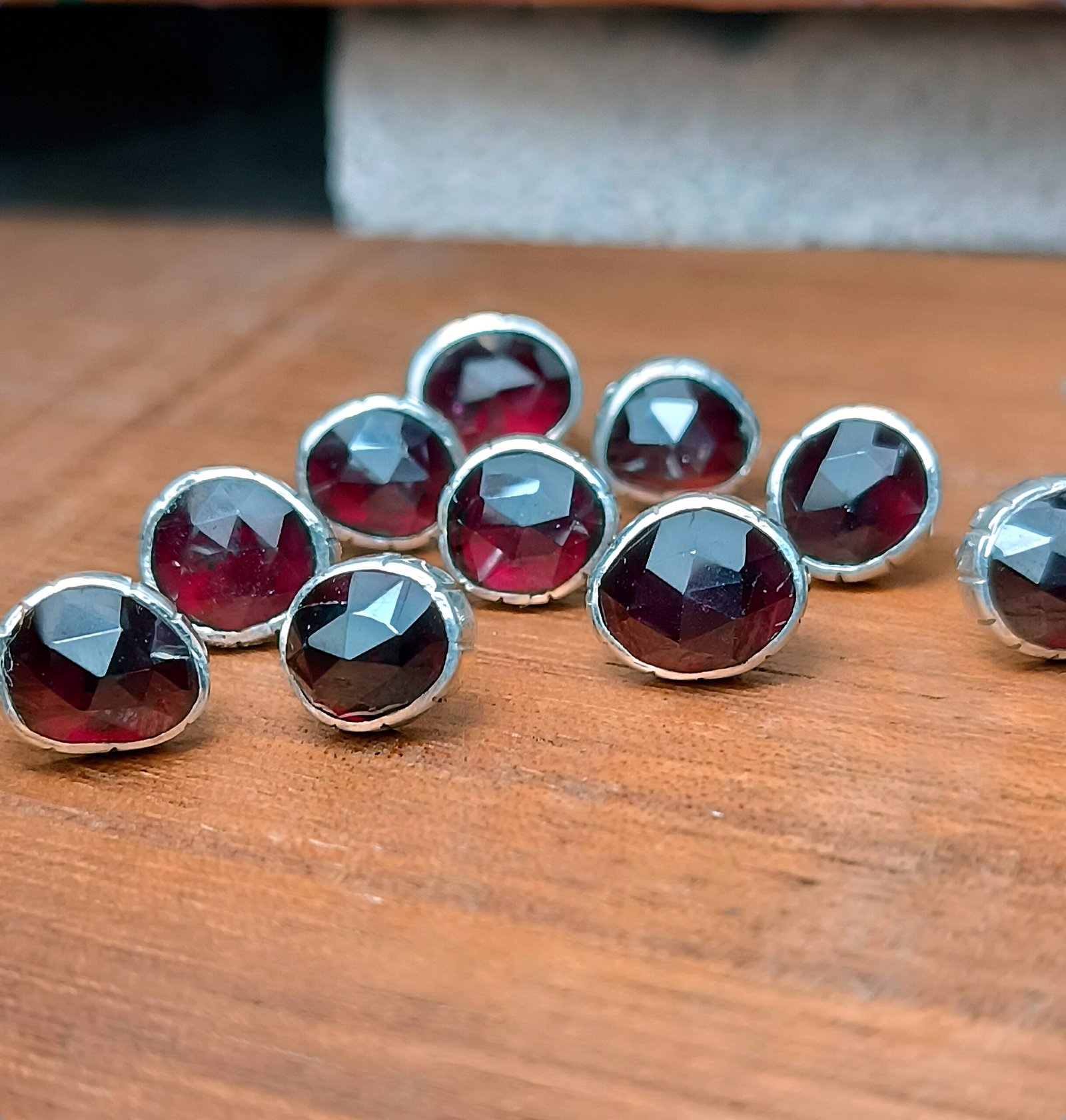 Rose-Cut Garnet Studs — Silver 925° - Image 4